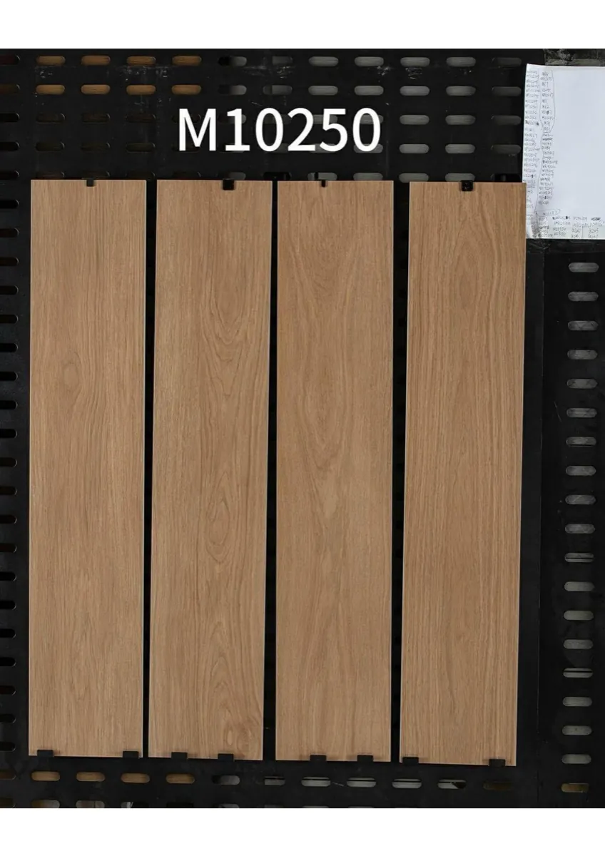 M10250 wood-look strip tile, 200 x 1000 mm