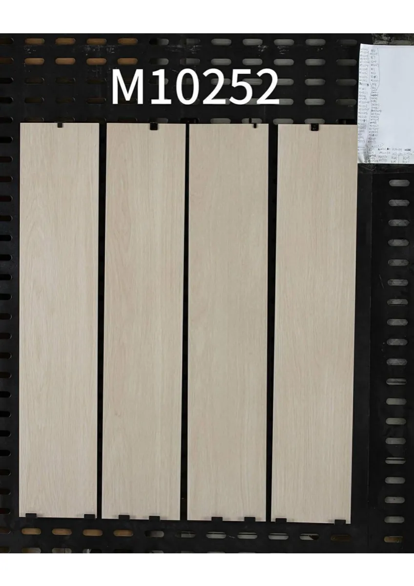 M10252 wood-look strip tile, 200 x 1000 mm