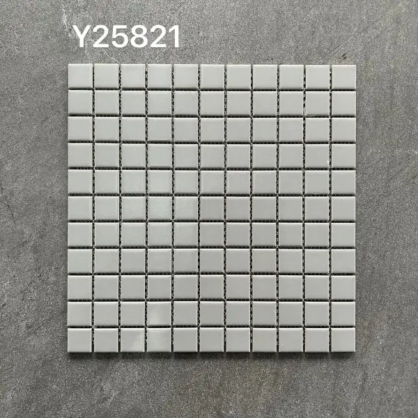 Glazed porcelain mosaic, 25 x 25 mm, selection 043