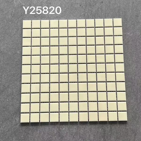 Glazed porcelain mosaic, 25 x 25 mm, selection 075