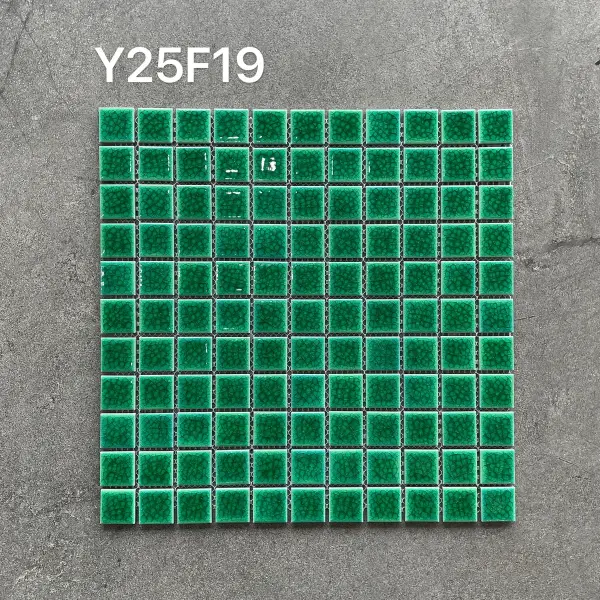 Glazed porcelain mosaic, 25 x 25 mm, selection 160